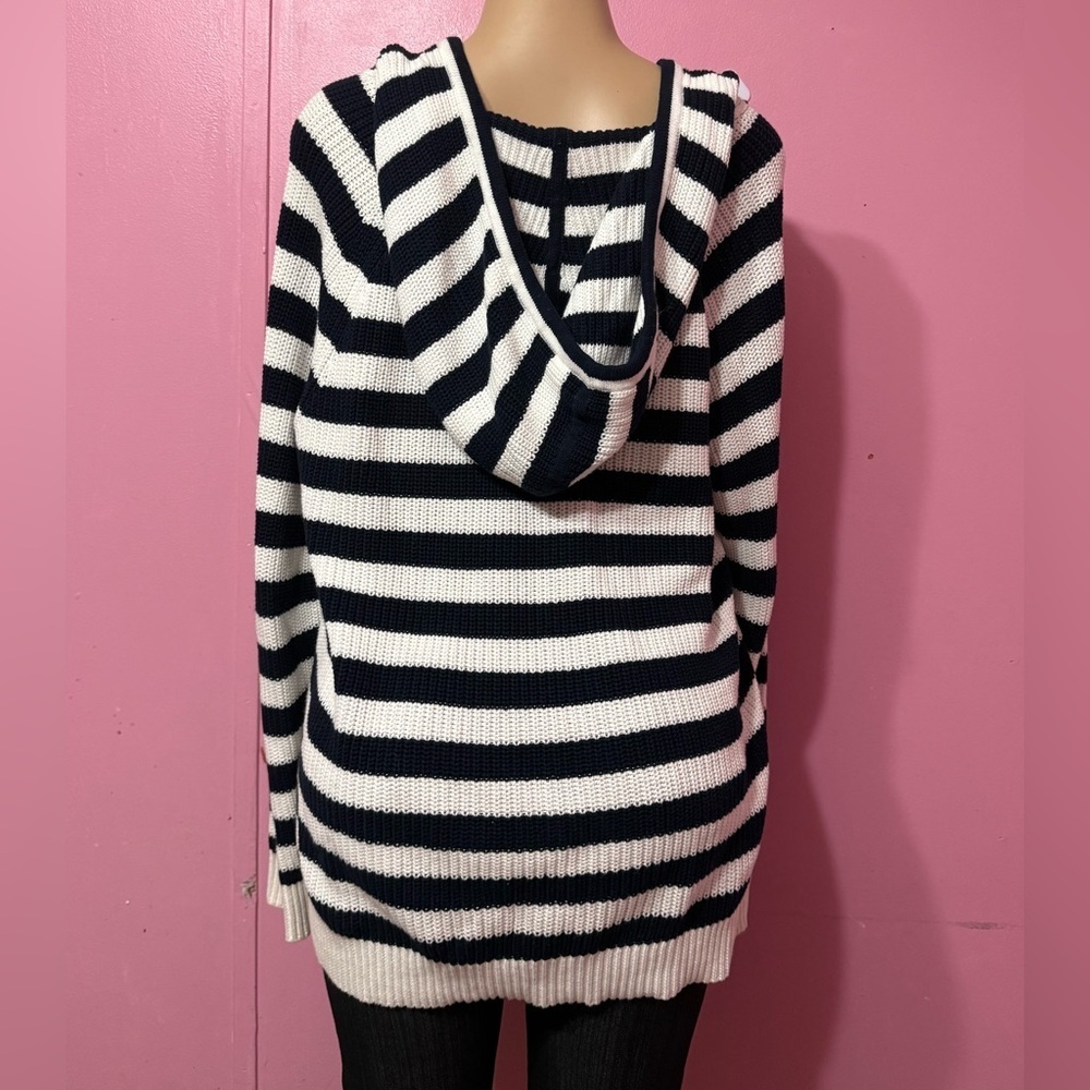 Tommy Hilfiger Navy and White Knit Top - Picture 2 of 4